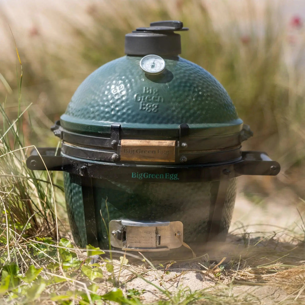 Big Green Egg MiniMax Classic Bundle