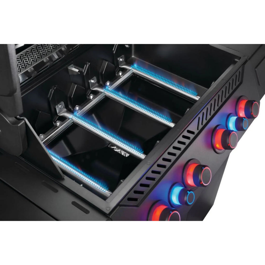 Napoleon Phantom Prestige® 500 Connected RSIB Gas Barbecue Napoleon Rogue® PRO-S 525 RSIB Barbecue with Infrared Side and Rear Burners