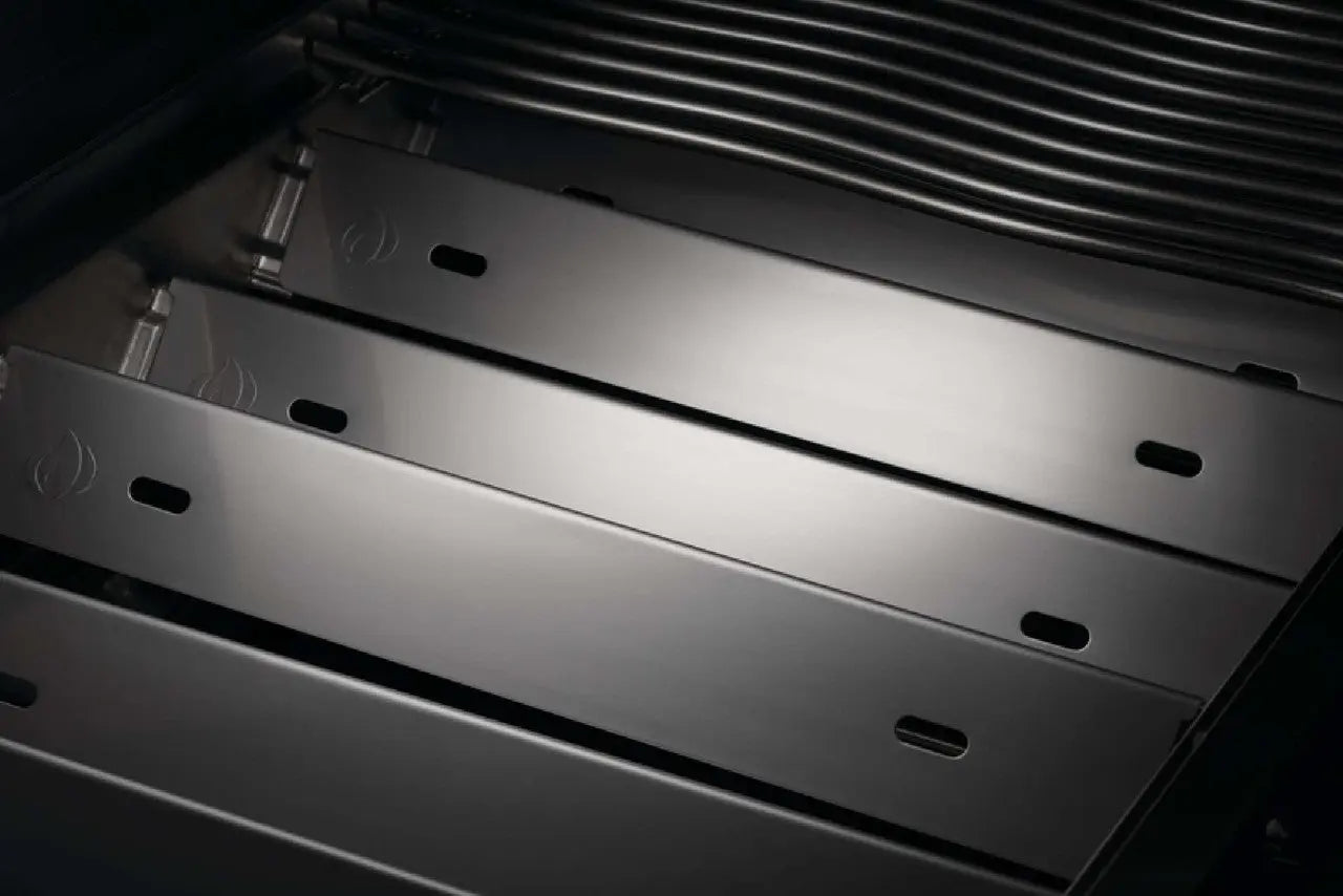 Napoleon Prestige PRO 825 RSBI Propane Gas BBQ