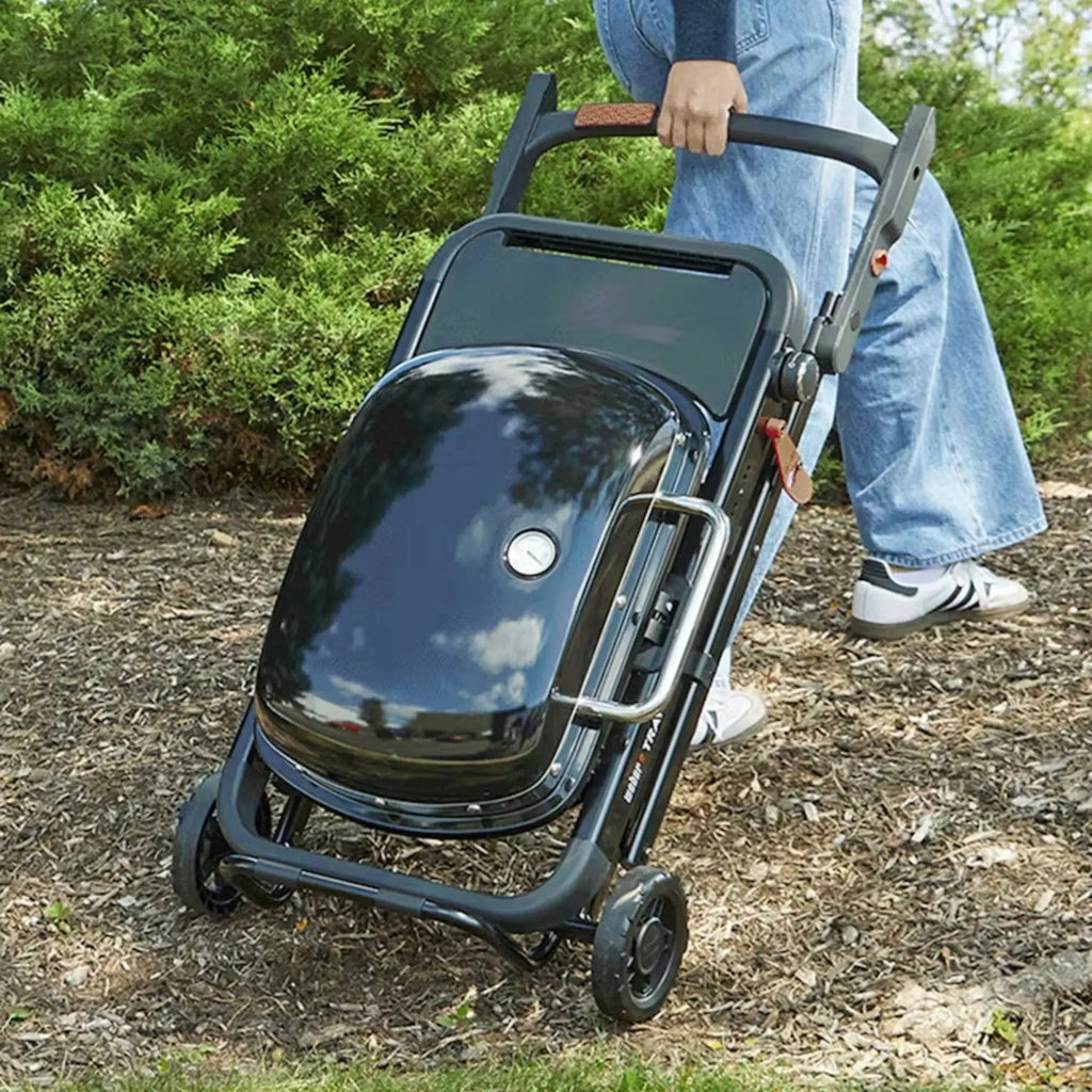 Weber Traveler® Compact Portable Gas Barbecue