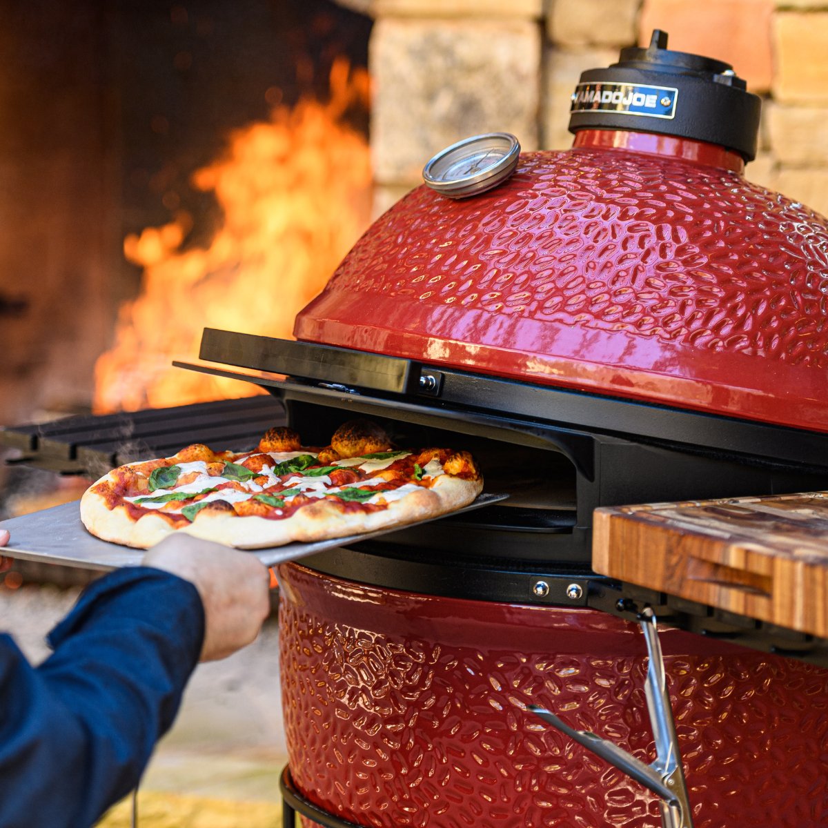 Kamado Joe Grill with Quest Pack